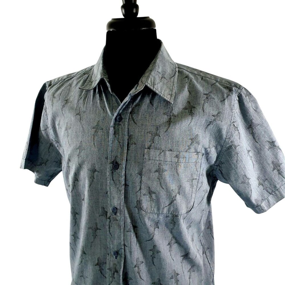 RSQ Collective Mens Medium Short Sleeve Shirt Shark Print Gray Casual Button Up - Picture 7 of 9